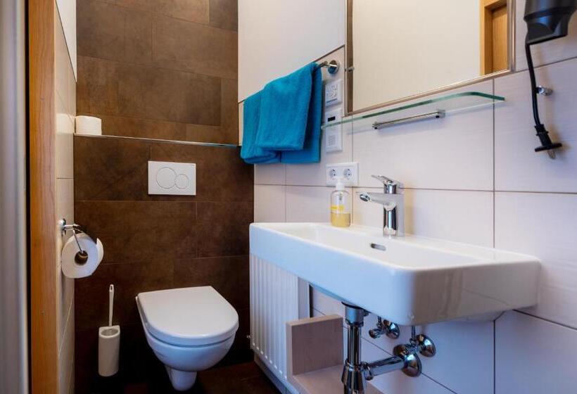 مبيت وإفطار Energiepension Schwaiger