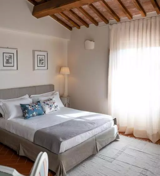 ホテル Poggio Al Casone