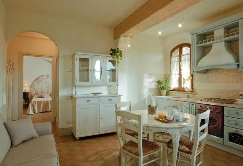 ホテル Poggio Al Casone