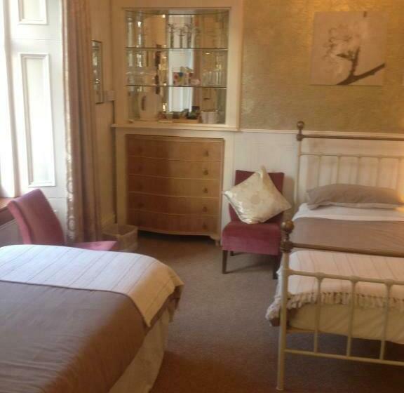 Pensiune Cameron Guest House