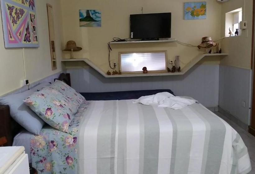 פנסיון Chalé Casa Factur