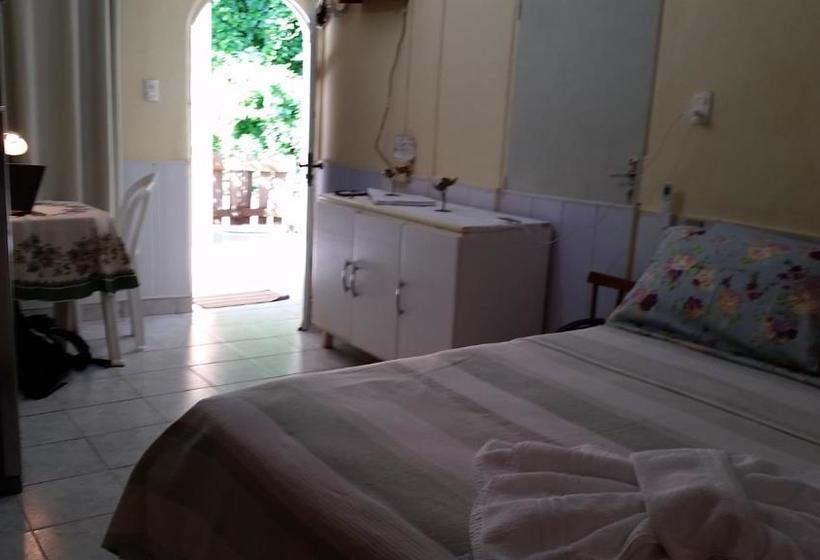 פנסיון Chalé Casa Factur