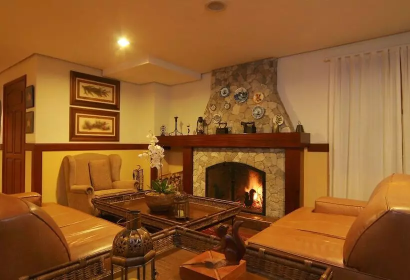 ペンション Esquilo