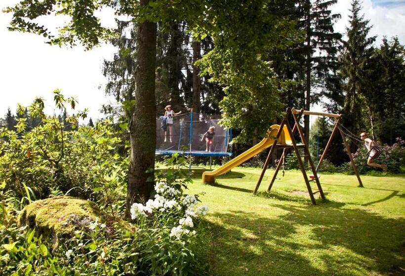 ペンション Gasthof Waldschenke