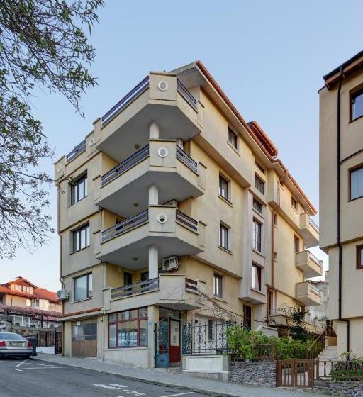 پانسیون Guest House Rakovina