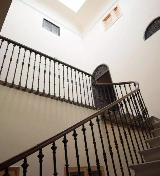 Majatalo Hostal Puerta Medina