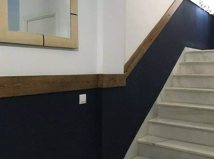 پانسیون Hostal Restaurante El Mero