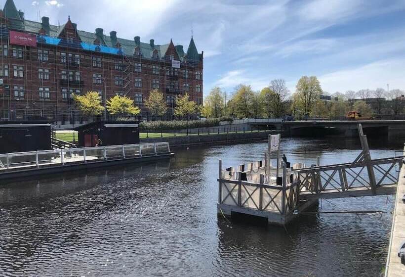 פנסיון L Alderholmen