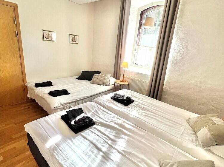 פנסיון L Alderholmen