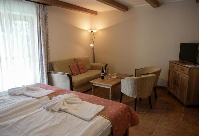 پانسیون Penzion Včelařský Dvůr