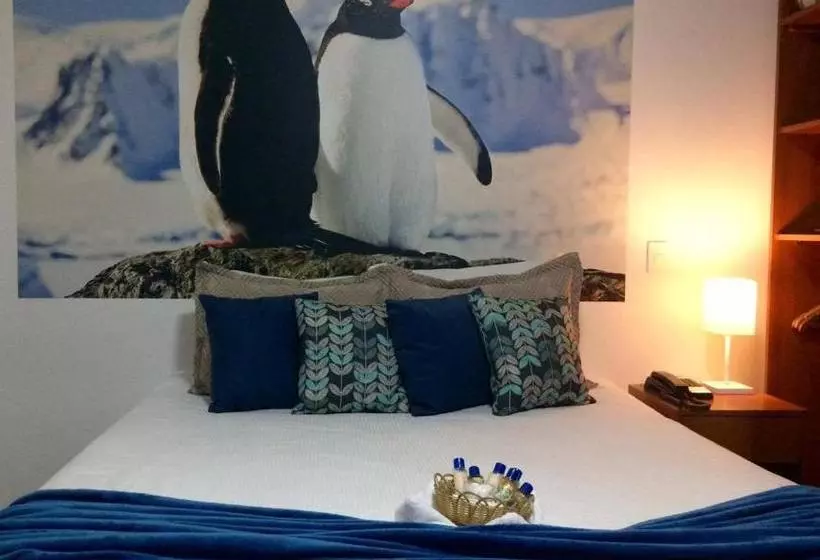 ペンション Pousada Dos Pinguins