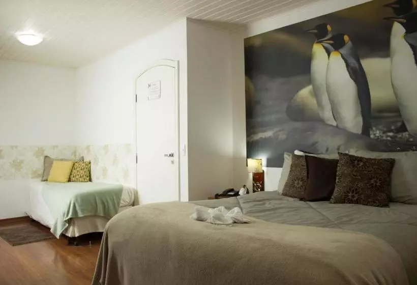 ペンション Pousada Dos Pinguins