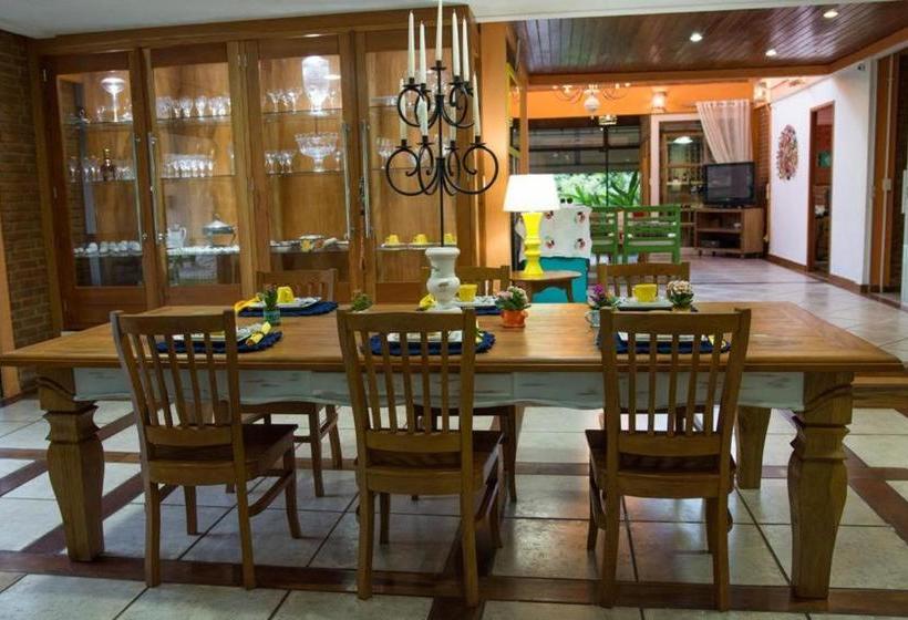 펜션 Pousada Reserva Penedo