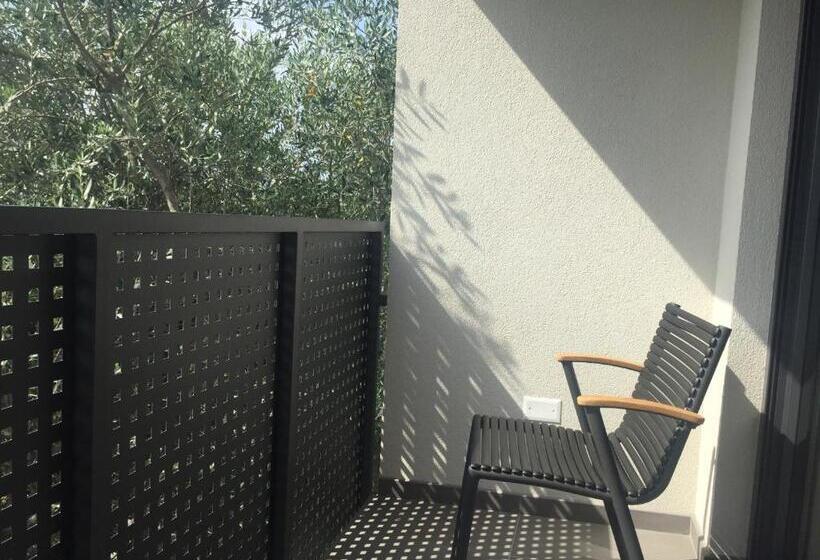 Majatalo Rooms And Apartments Lisjak