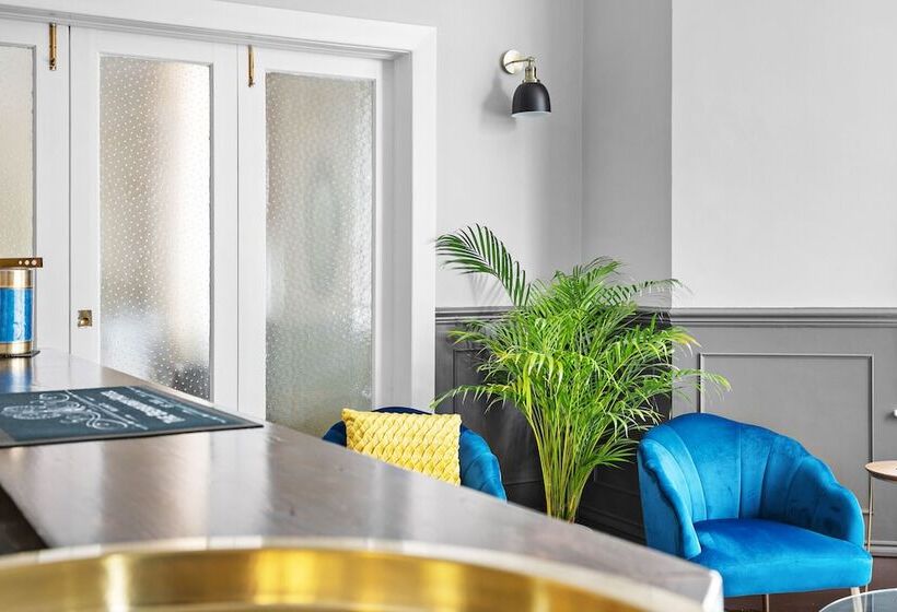 Пансион The Berburry