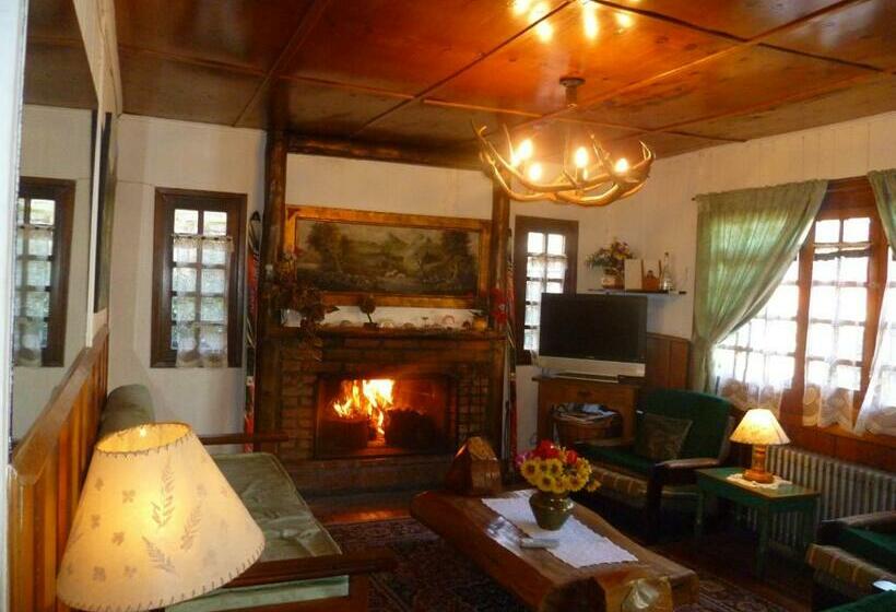 Hostel Hosteria Cumelen