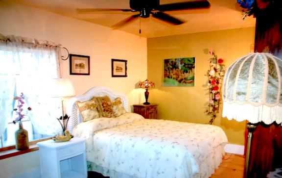 호스텔 Swan River Inn