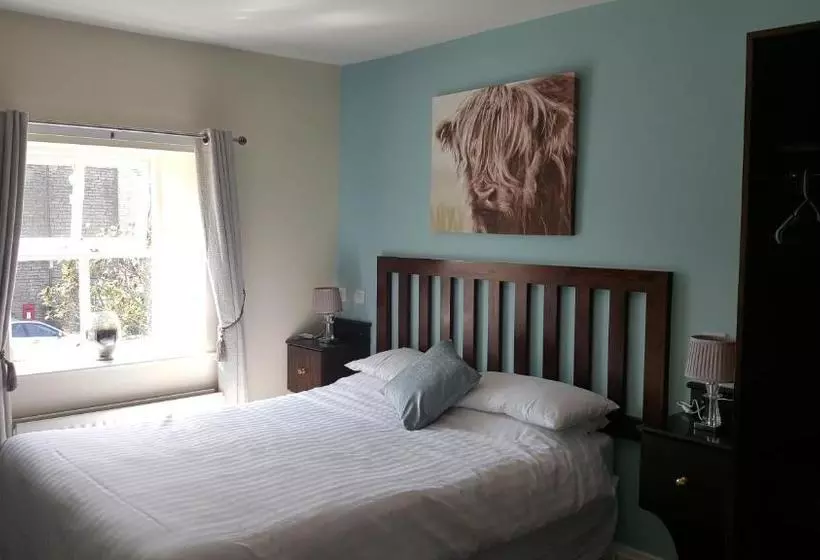 ユースホステル The Rose And Crown