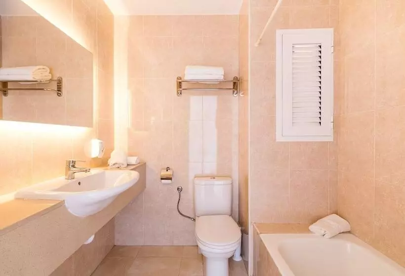 Apartamentos Avenida   Mc Apartamentos Ibiza