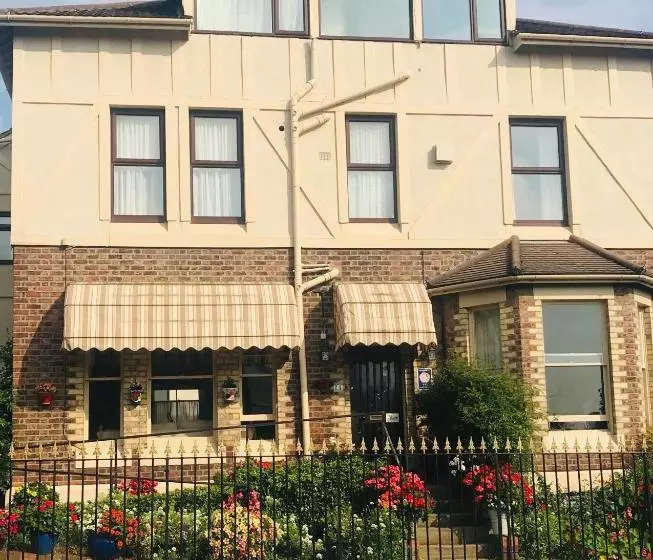 ベッドアンドブレックファースト The Bebington