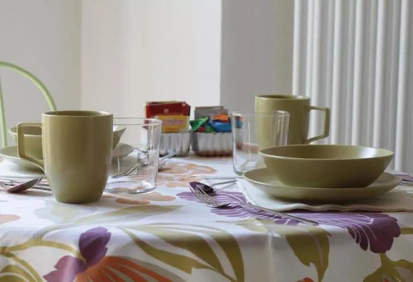 تختخواب و صبحانه La Filanda