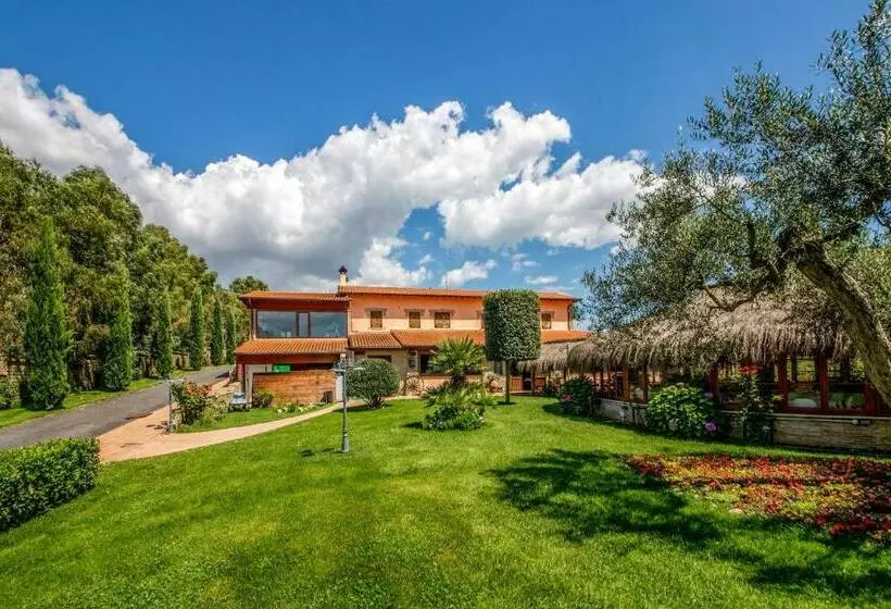 ホテル Agriturismo 4 Ricci