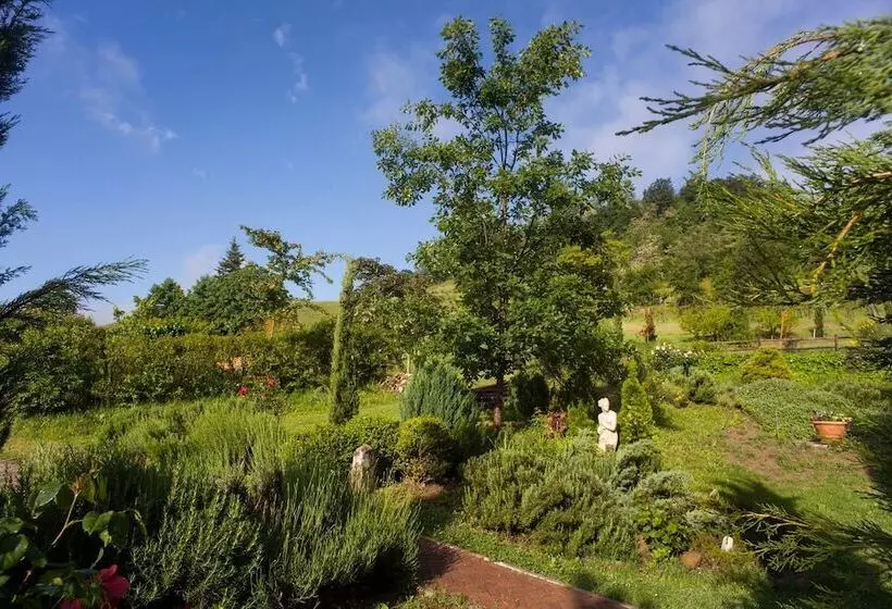 Hotelli Agriturismo Il Cavicchio