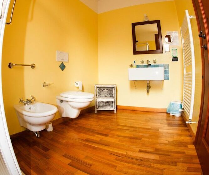 ホテル Agriturismo Il Cavicchio