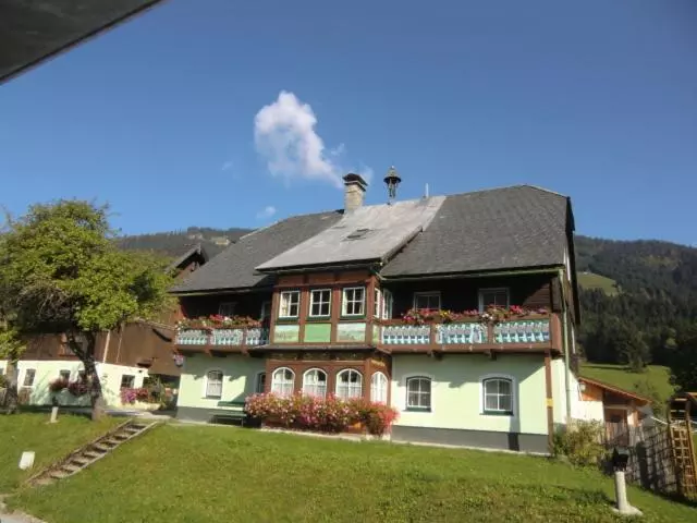 ホテル Bunzbauernhof