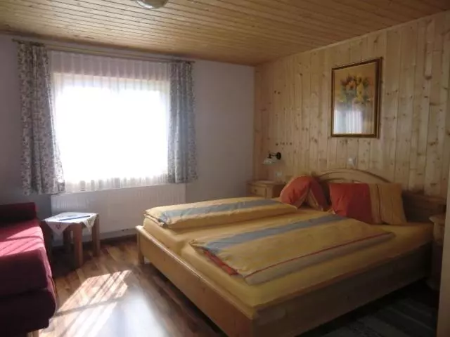 ホテル Bunzbauernhof