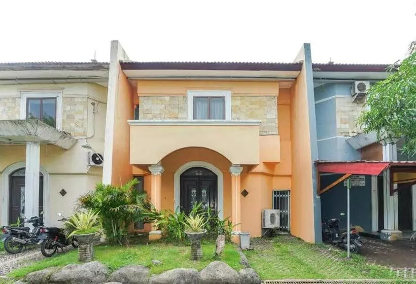 Hotel Istana Permata Juanda
