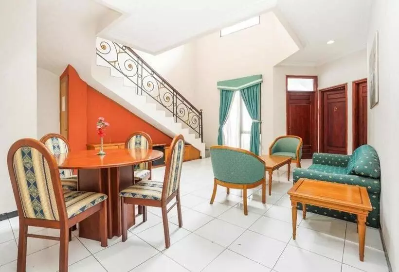 Hotel Istana Permata Juanda