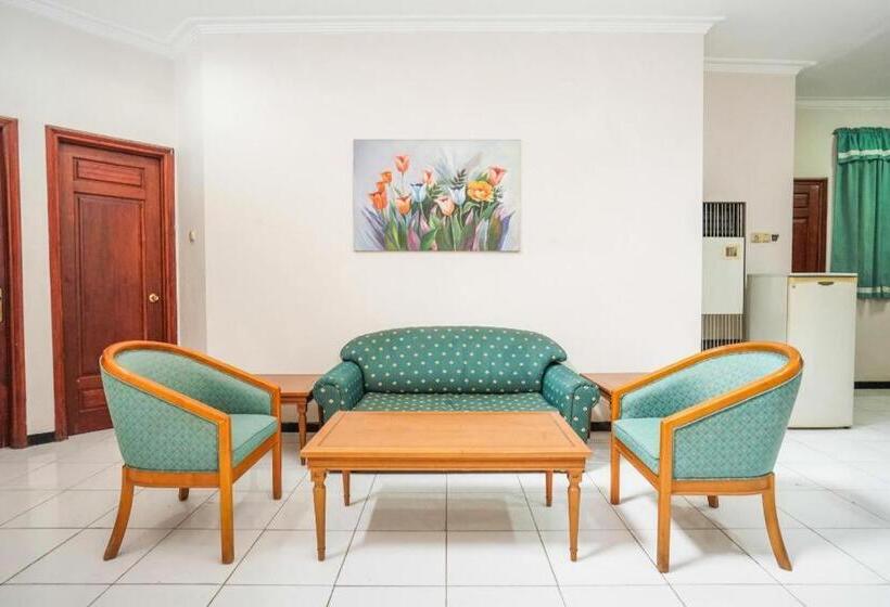 Hotel Istana Permata Juanda