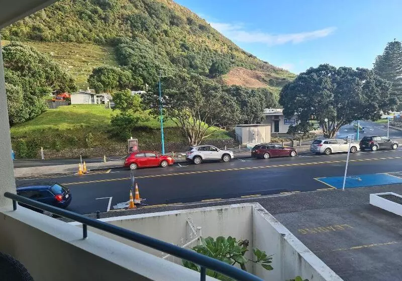 Oceanside Resort & Twin Towers