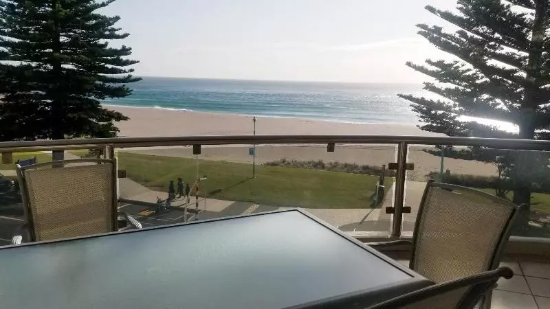 Oceanside Resort & Twin Towers