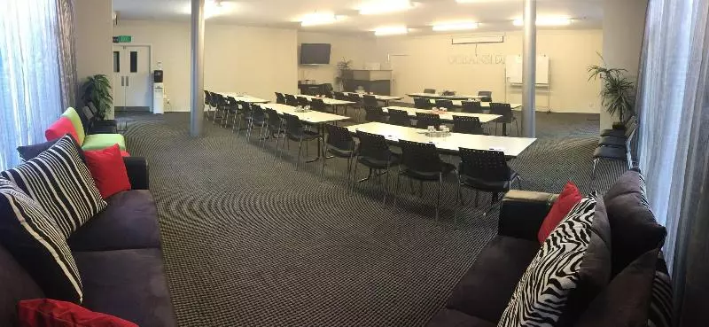 Oceanside Resort & Twin Towers