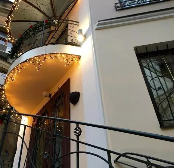 Odelana Apartments