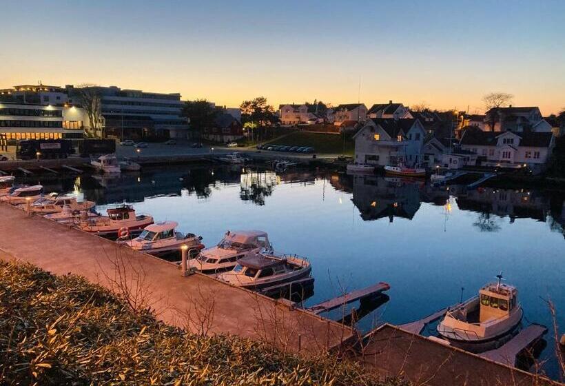 Parken Terrasse Apartment
