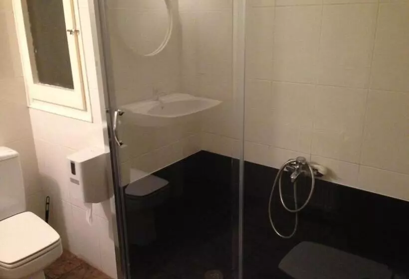 پانسیون Hostal German