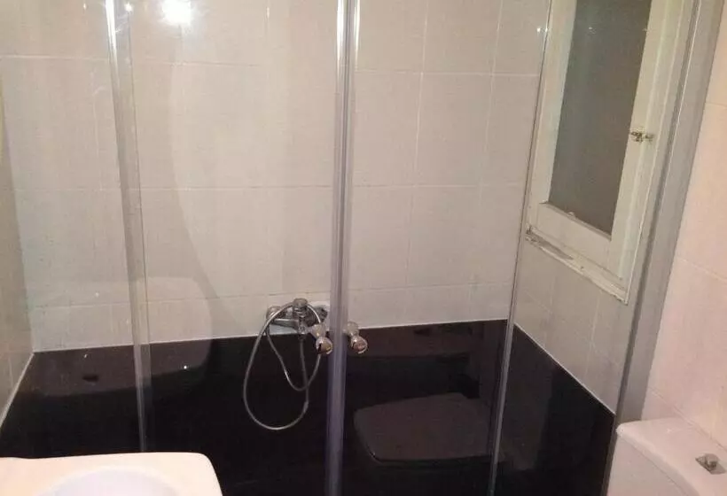 پانسیون Hostal German