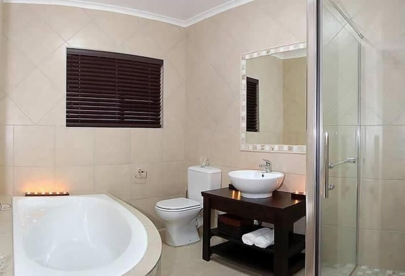 Pensão Lalapanzi Guest Lodge