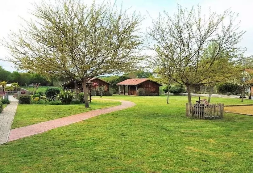 ペンション Maison De Mézos