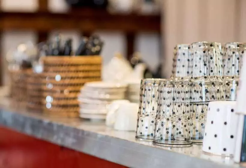 ペンション Maison De Mézos