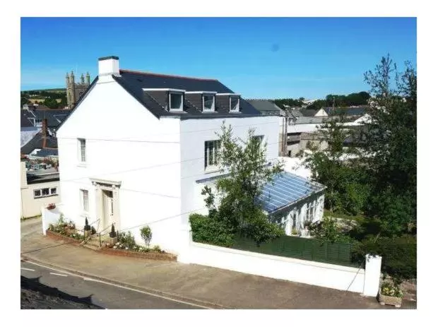 Pension  The Chantry