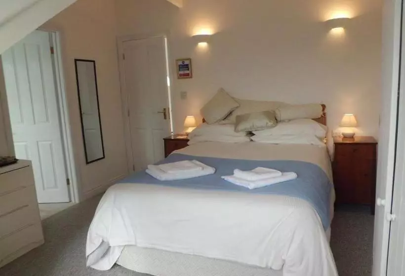 Pension  The Chantry