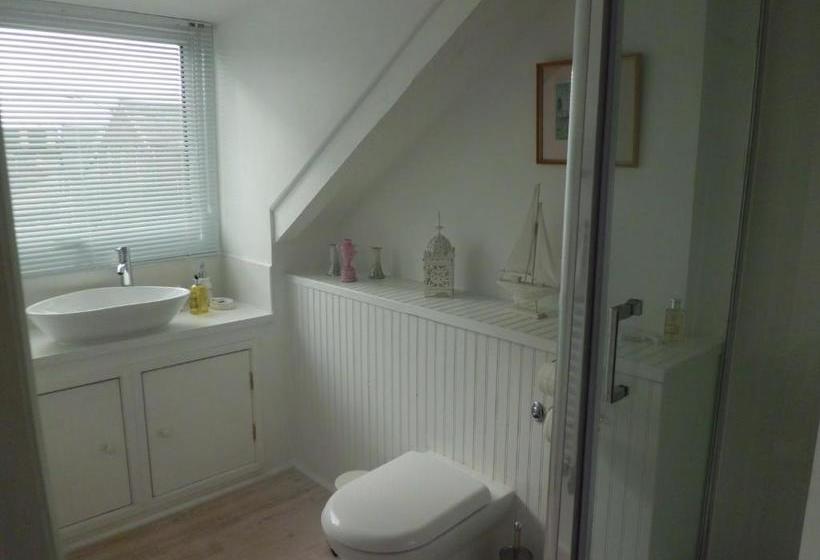 Пансион The Chantry