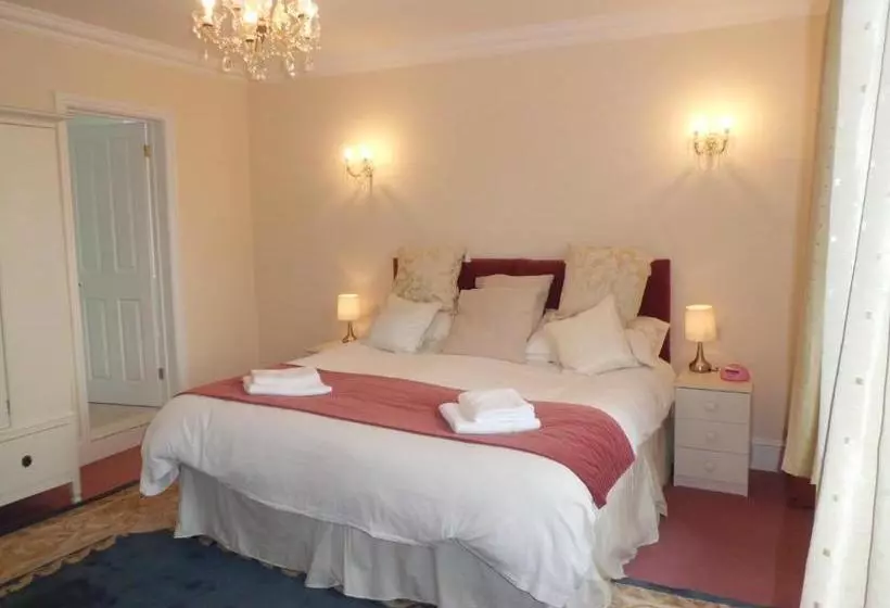 Pension  The Chantry
