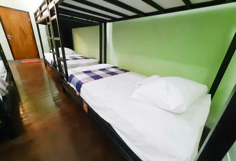 بنسيون The Legian 777