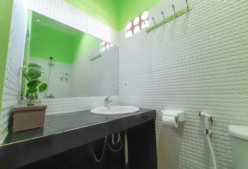 بنسيون The Legian 777