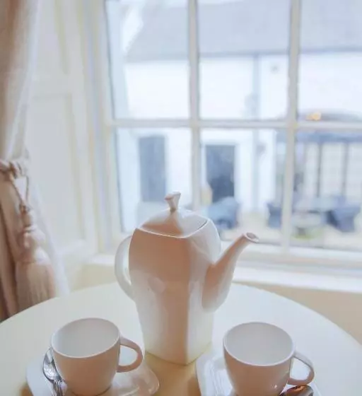 Majatalo The Stables Townhouse B&b